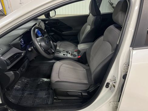 Used 2024 Subaru Crosstrek 2.0i Premium AWD/4WD image 14