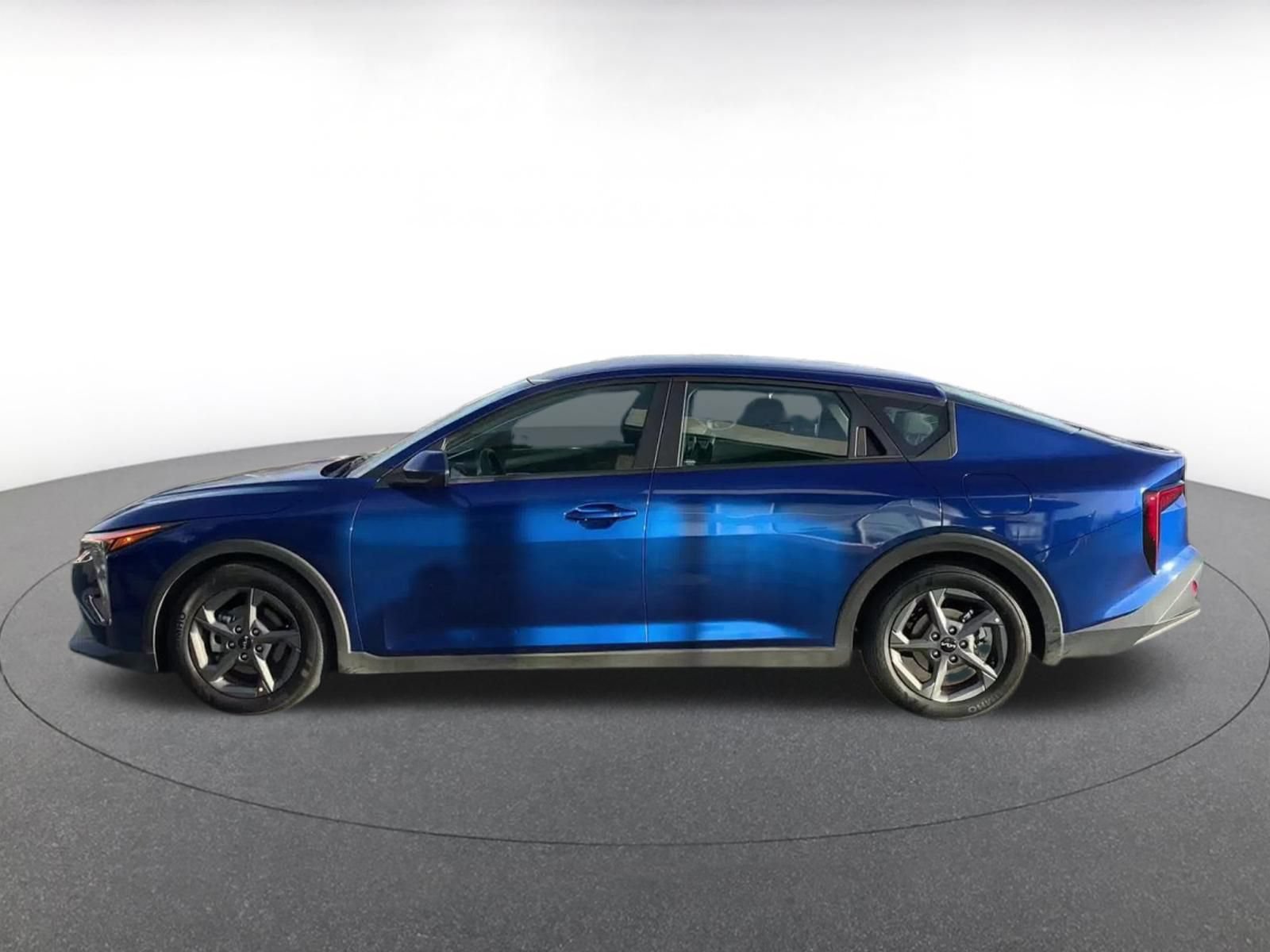 Used 2025 Kia K4 FWD image 7