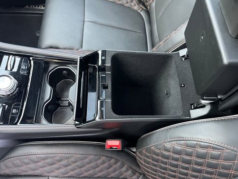 Used 2023 Jeep Grand Cherokee Summit image 28