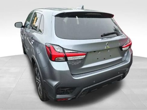 Used 2025 Mitsubishi Outlander Sport SE AWD/4WD image 3
