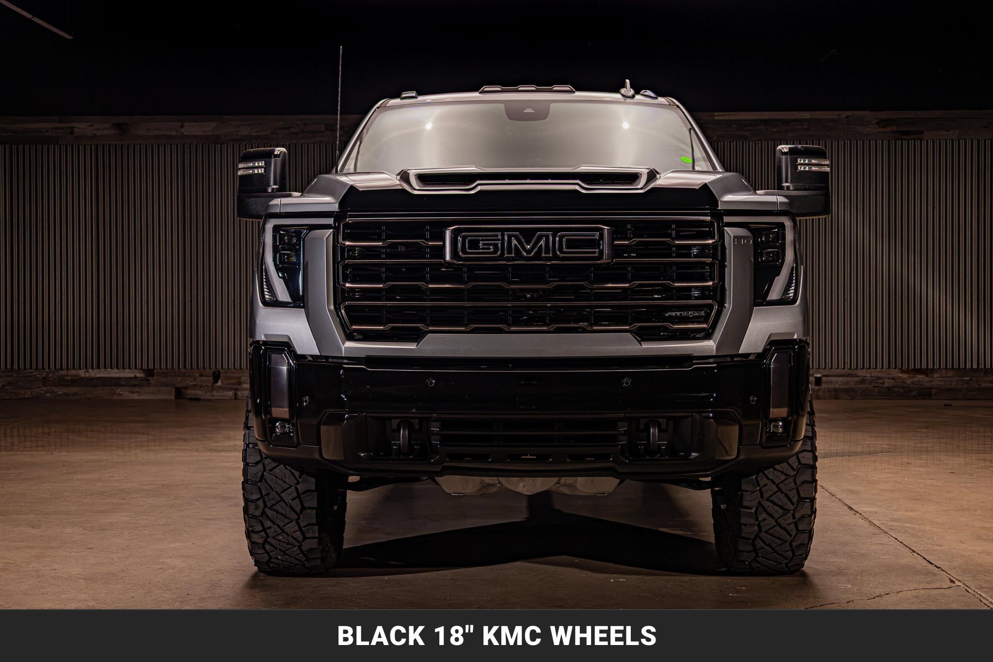 Used 2024 GMC Sierra 2500 AT4X AWD/4WD image 3