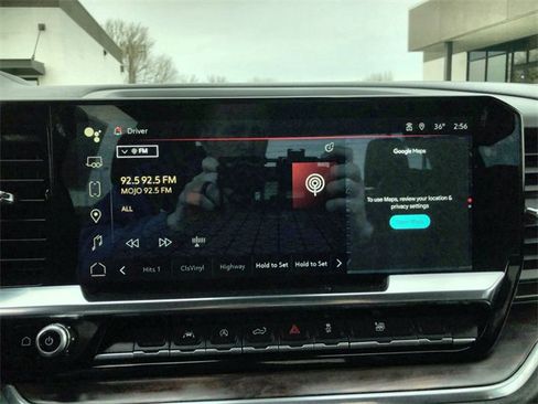 Used 2025 GMC Sierra 1500 SLT image 16