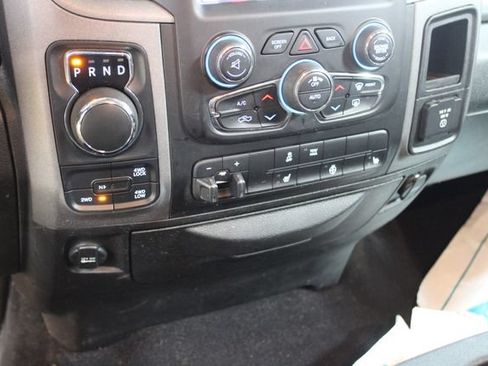 Used 2019 RAM 1500 Express w/ Wheel & Sound Group AWD/4WD image 20