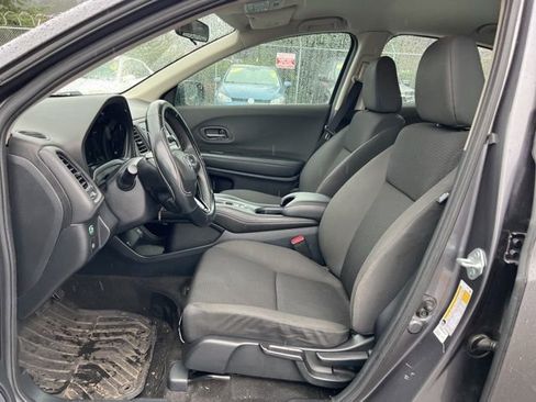 Used 2022 Honda HR-V LX image 15