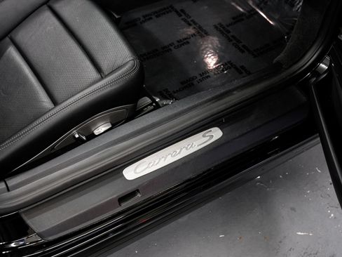 Used 2014 Porsche 911 Carrera S RWD image 23