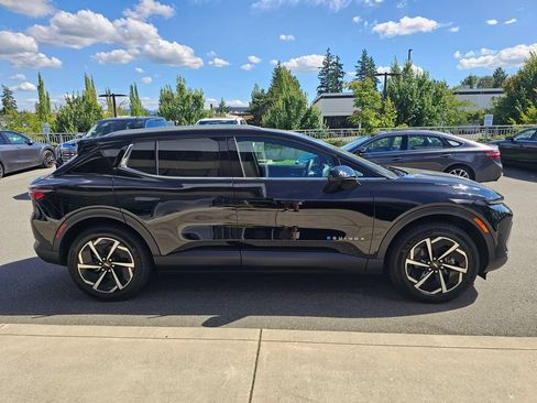 Used 2026 Chevrolet Equinox EV LT AWD/4WD image 6