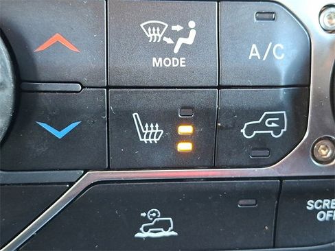 Used 2021 Jeep Wrangler Unlimited Sport image 24