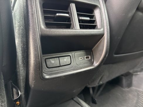 Used 2022 Cadillac XT4 Sport image 11