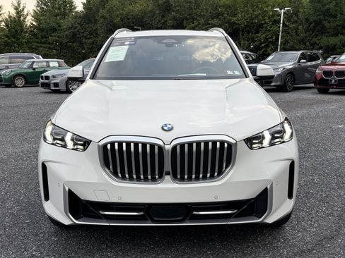 Used 2024 BMW X5 xDrive40i w/ Premium Package AWD/4WD image 2