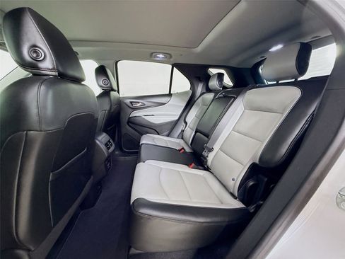Used 2020 Chevrolet Equinox Premier AWD/4WD image 22
