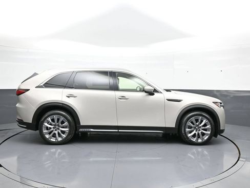 Used 2024 MAZDA CX-90 3.3 Turbo w/ Premium Package AWD/4WD image 5