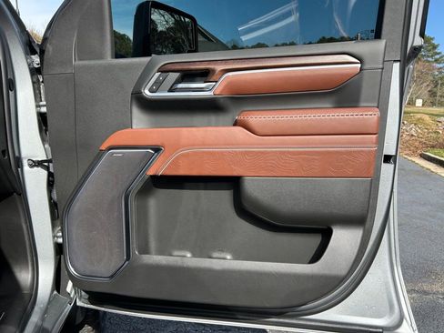 Certified 2025 GMC Sierra 2500 Denali Ultimate image 65