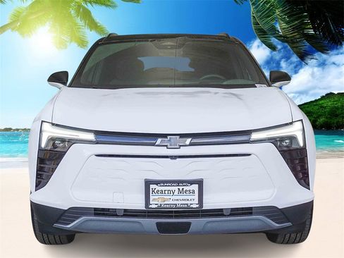 New 2026 Chevrolet Blazer EV LT image 2