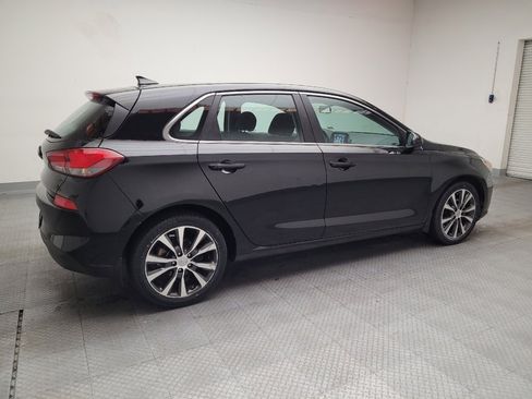 Used 2018 Hyundai Elantra GT image 10