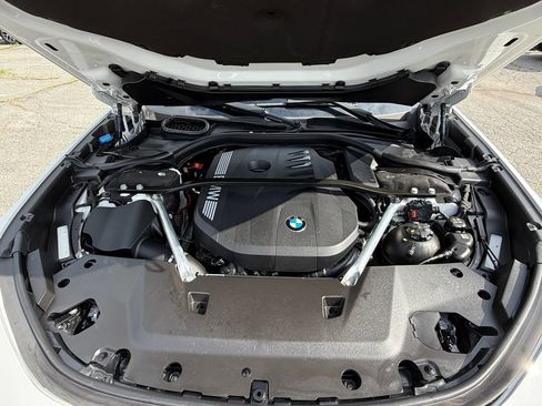 Used 2023 BMW 740i w/ Parking Assistance Package RWD image 25