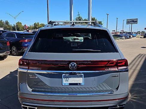 New 2026 Volkswagen Atlas SEL Premium R-Line AWD/4WD image 6