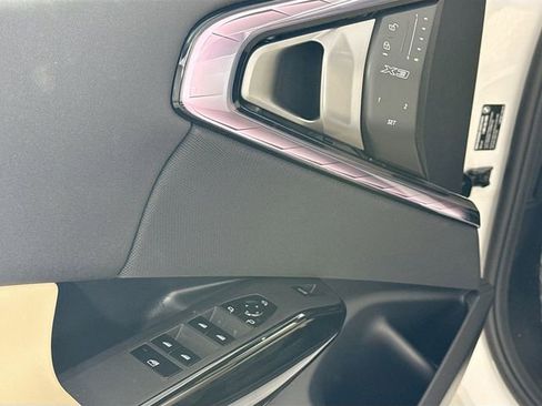 New 2026 BMW X3 xDrive30 w/ Premium Package image 18