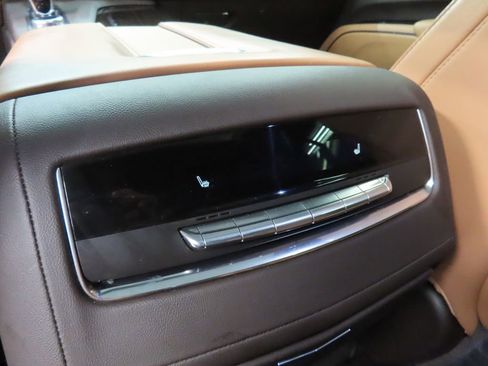 Used 2022 Cadillac Escalade Sport w/ Touring Package AWD/4WD image 14