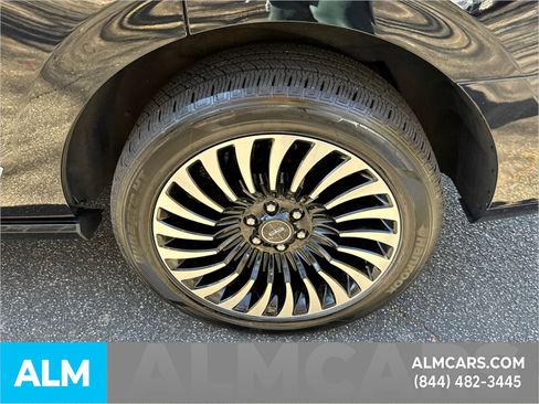 Used 2021 Lincoln Navigator Black Label w/ Cargo Convenience Package image 24