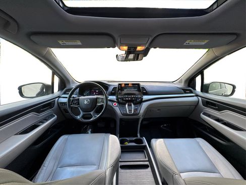 Used 2018 Honda Odyssey EX-L image 23