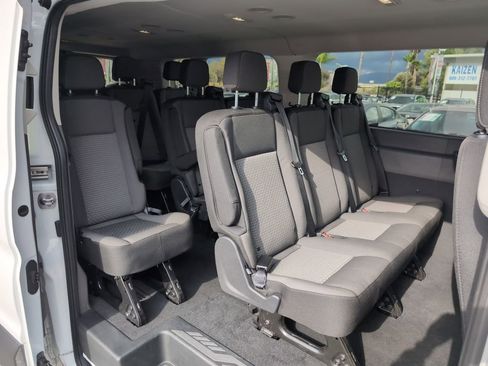 Used 2023 Ford Transit 350 XLT image 18