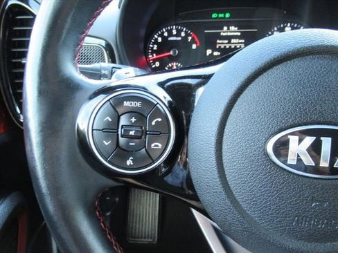Used 2021 Kia Soul Turbo FWD image 23