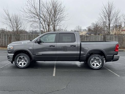 New 2026 RAM 1500 4x4 Crew Cab image 4