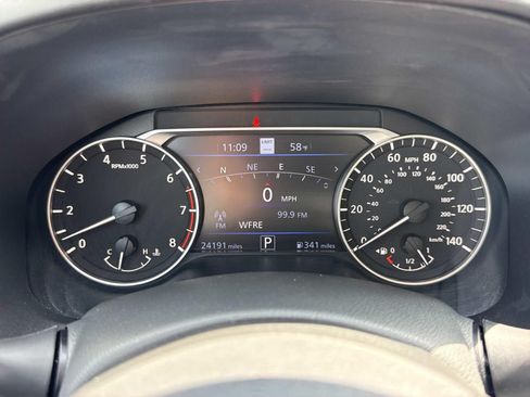 Used 2023 Nissan Altima 2.5 SL FWD image 18