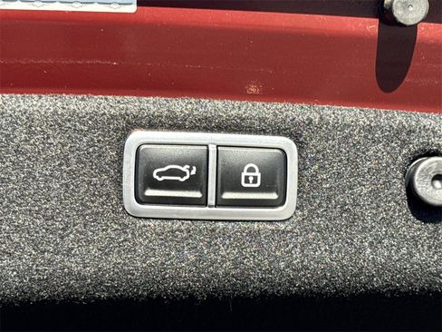 Used 2025 Genesis G70 3.3T Advanced w/ Sport Prestige Package image 19