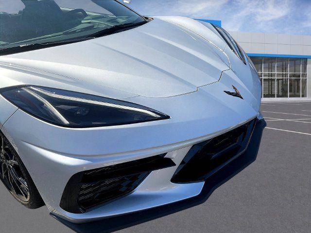 Used 2026 Chevrolet Corvette Stingray Preferred Cpe w/ Z51 Performance Package RWD image 30