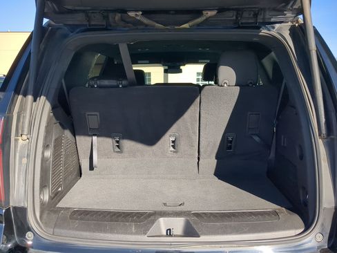 Used 2023 Chevrolet Tahoe LT image 30