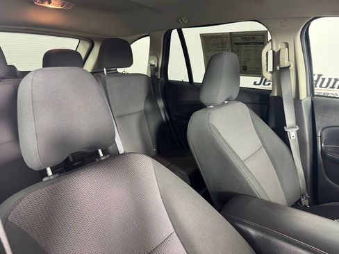 Used 2012 Ford Edge SEL FWD image 30
