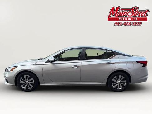 Used 2020 Nissan Altima 2.5 S FWD image 4