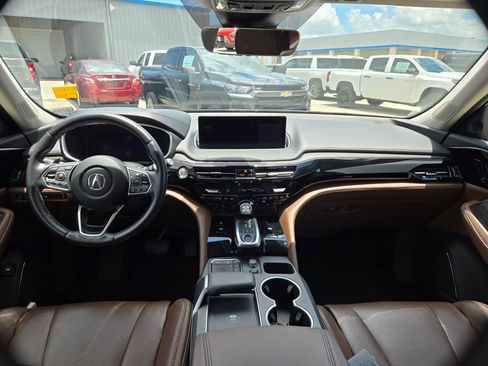 Used 2023 Acura MDX SH-AWD w/ Advance Package image 16