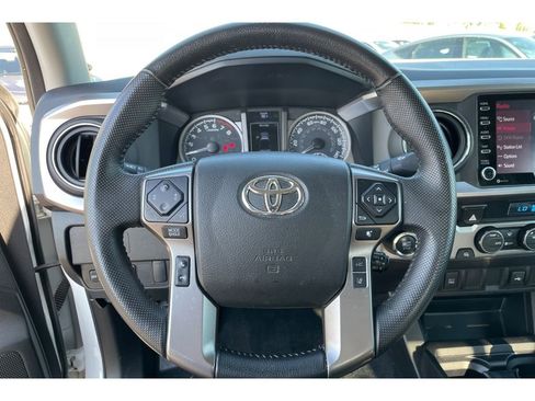 Used 2023 Toyota Tacoma SR5 image 31