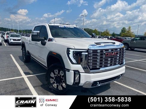 Used 2024 GMC Sierra 2500 Denali w/ Denali Reserve Package AWD/4WD image 1