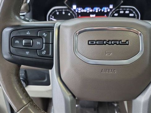 Used 2021 GMC Yukon XL Denali AWD/4WD image 29