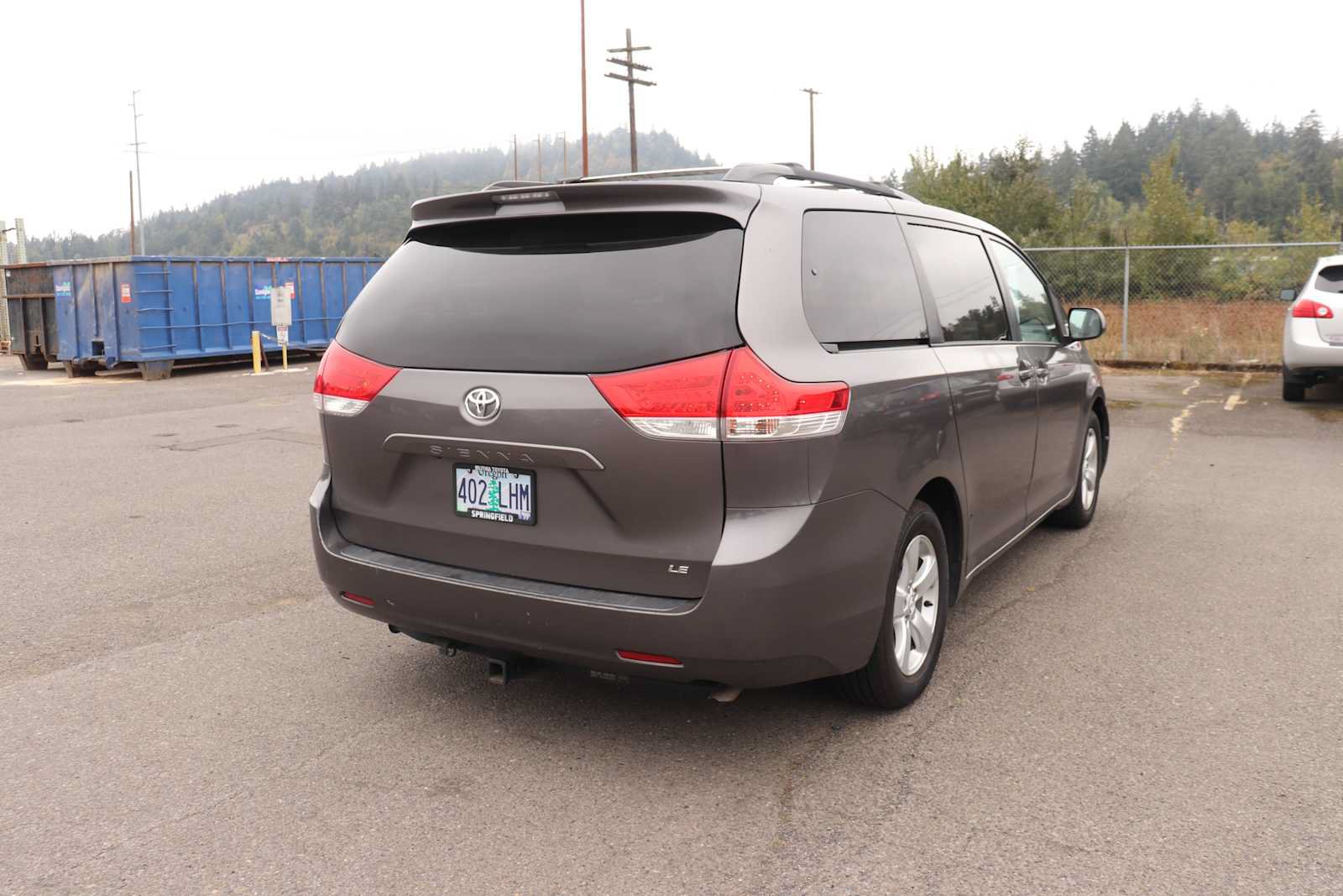 Used 2014 Toyota Sienna LE FWD image 5