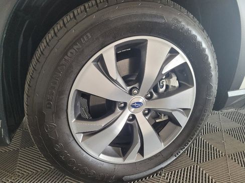 Used 2019 Subaru Ascent Premium image 31