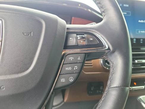 Used 2024 Lincoln Navigator Reserve AWD/4WD image 23