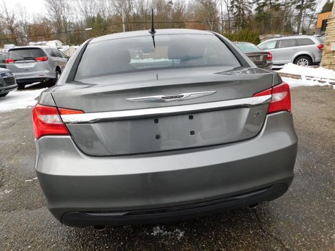 Used 2013 Chrysler 200 Touring w/ S Exterior Appearance Pkg image 7
