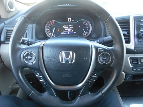 Used 2019 Honda Ridgeline RTL image 13