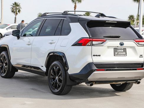 Used 2022 Toyota RAV4 XSE image 5