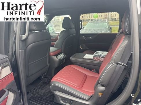 New 2026 INFINITI QX80 Autograph w/ Premium Cargo Package image 8