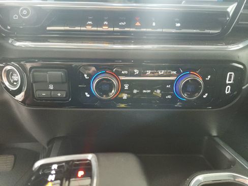 Used 2023 Chevrolet Silverado 1500 RST w/ Rally Edition image 30