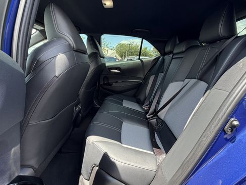 Used 2025 Toyota Corolla XSE FWD image 14