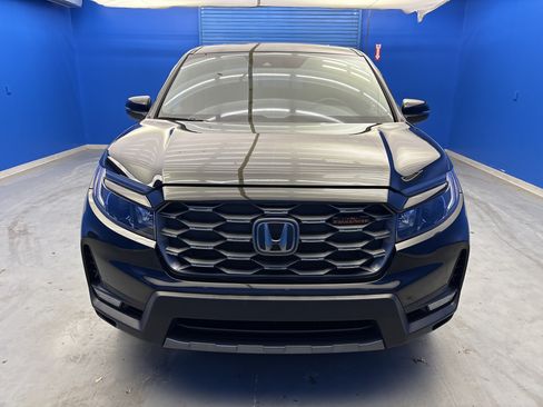 Used 2024 Honda Ridgeline TrailSport image 3