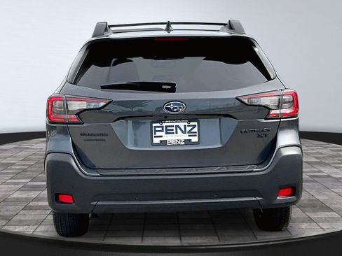 Used 2023 Subaru Outback Onyx Edition XT AWD/4WD image 5