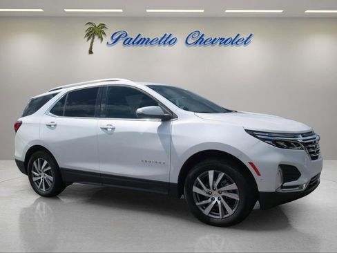 Used 2024 Chevrolet Equinox Premier AWD/4WD image 1