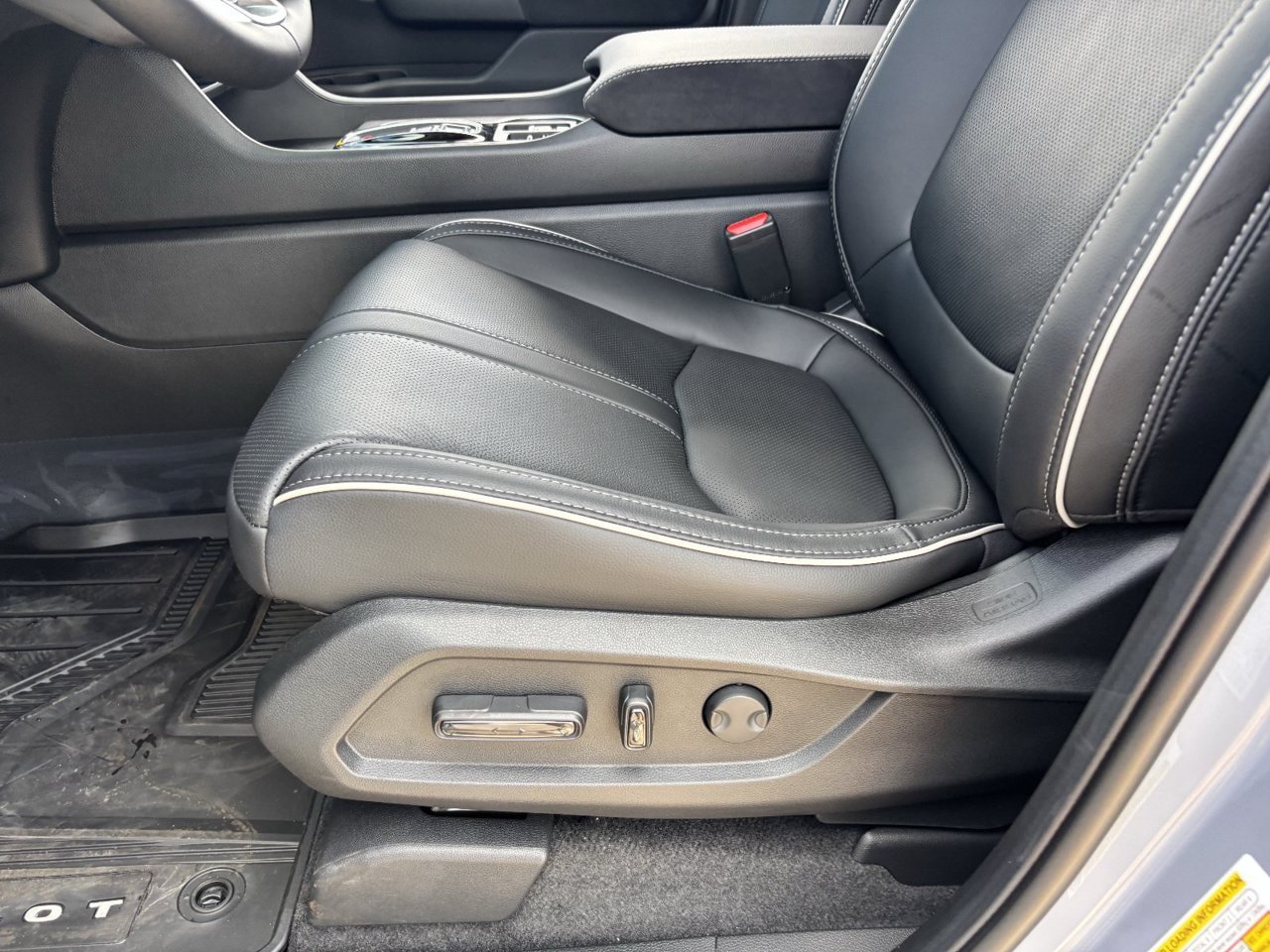 New 2026 Honda Pilot Elite image 17